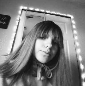 Meet your Posher, Leah